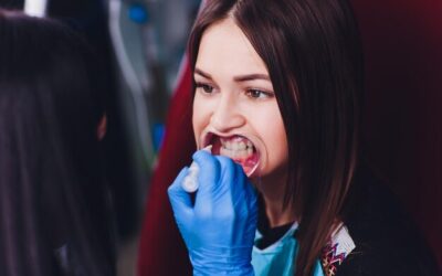 Czy usuwanie kamienia z zębów boli?